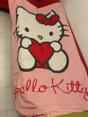 Παπλωματοθήκες μεταχειρισμένες Hello Kitty Sanrio και Ikea με μαξιλαροθήκη
