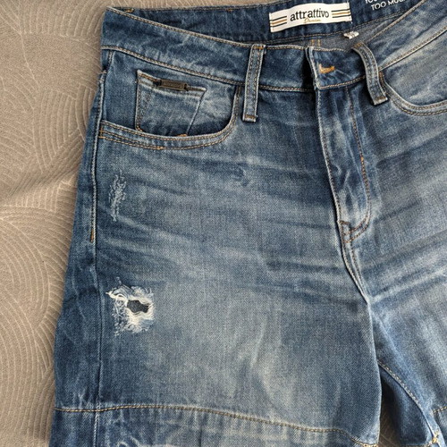 Attrattivo denim shorts like new with Toi&moi top gift medium