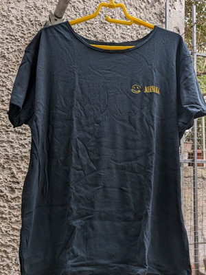 Nirvana men's T-shirt L black like new