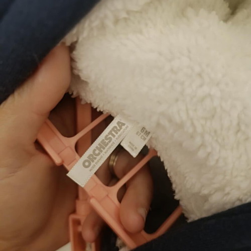 Orchestra baby snowsuit like new with fur lining
