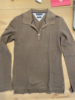 Tommy Hilfiger women's polo shirt like new, brown, size M