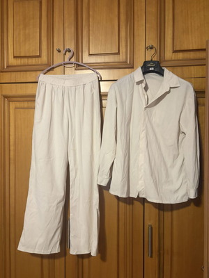 Cotton Set white like new, worn once