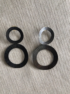 Earrings used, dark gray color, 10 centimeters