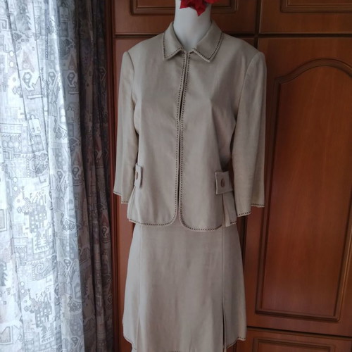 Zara beige suit used, size M/L, linen and viscose