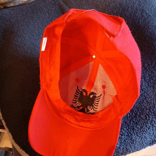 Hat like new size M