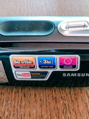 Samsung SMX-F30 retro camera like new