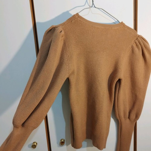Zara elastic knit camel sweater like new with gold buttons size medium
