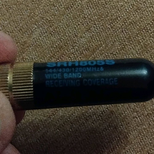 SRH 805 S portable transceiver antenna like new (VHF - UHF)