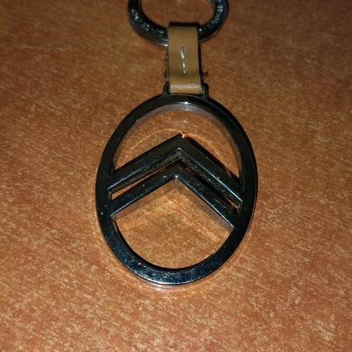 Citroen keychain like new