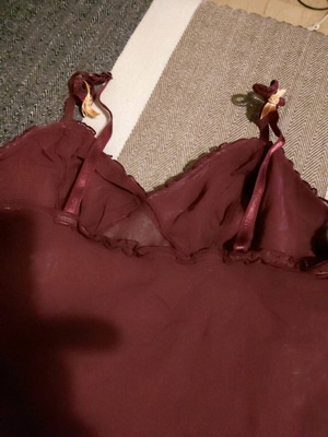 Women's nightgown like new, burgundy, transparent, mini size M