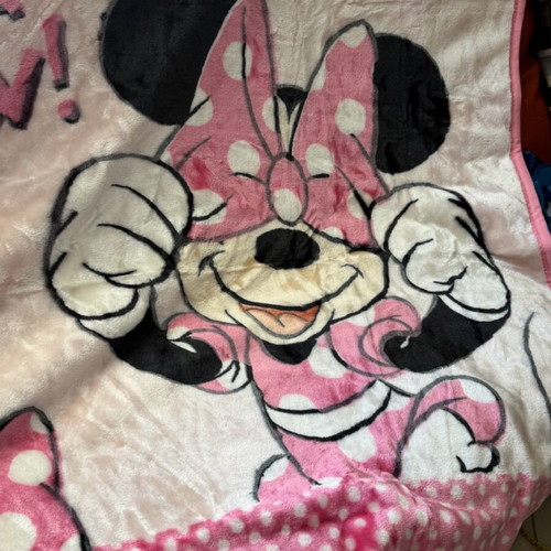 Minnie blanket