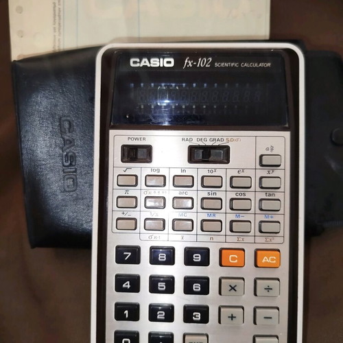 Calculadora Casio fx-102 vintage μεταχειρισμένη για ανταλλακτικά