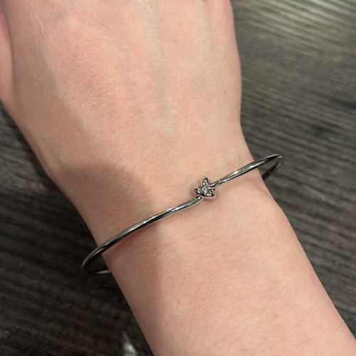 Silver bracelet like new in excellent condition