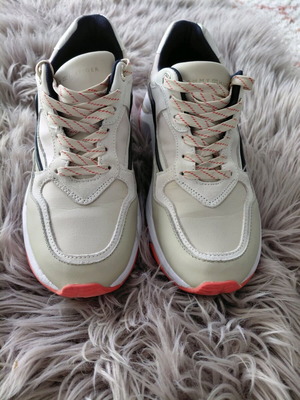 Tommy Hilfiger sneakers like new, white and beige, size 38