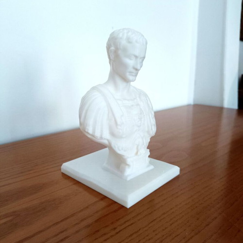 Julius Caesar pencil holder new, 3D printed, 20 cm