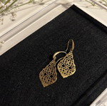 Earrings like new