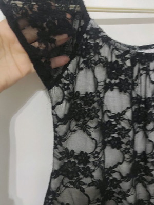 Lace blouse one size like new