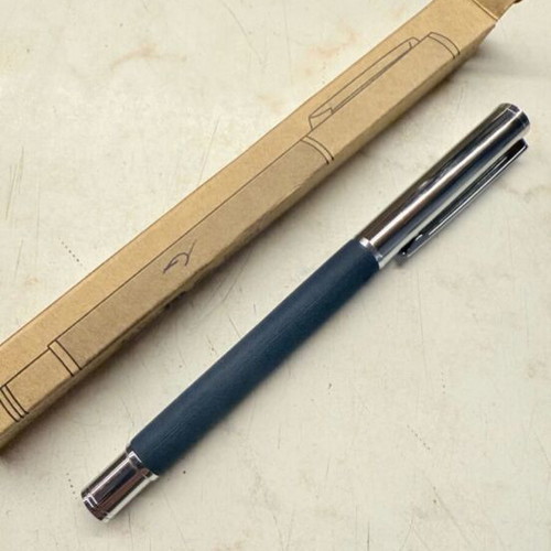 Gardening digging set with useful gift, brand new