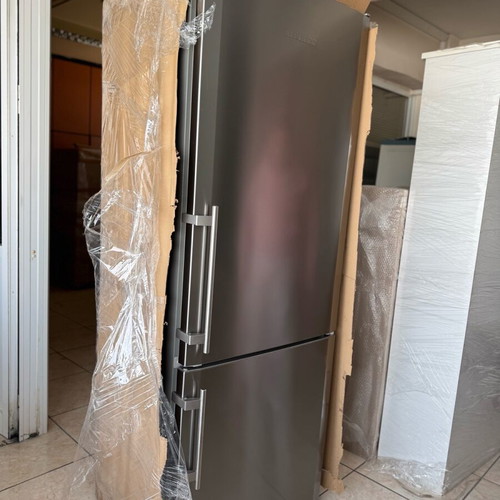 LIEBHERR refrigerator like new without damage
