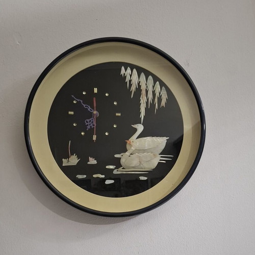 Chinese wall clock 30cm vintage, like new, mother of pearl design