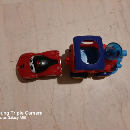 Πακέτο αμάξι Ferrari και τρενάκι μεταχειρισμένα