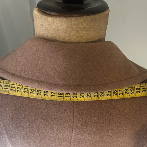 Wool women's coat used in camel color, size S