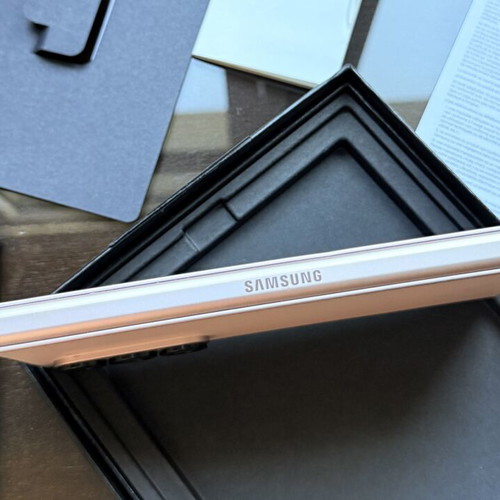 Samsung Galaxy Z Fold6 12/256GB Pink like new