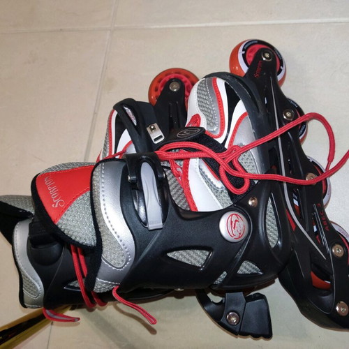Scorpion Kids Inline Skates size 30-33 like new