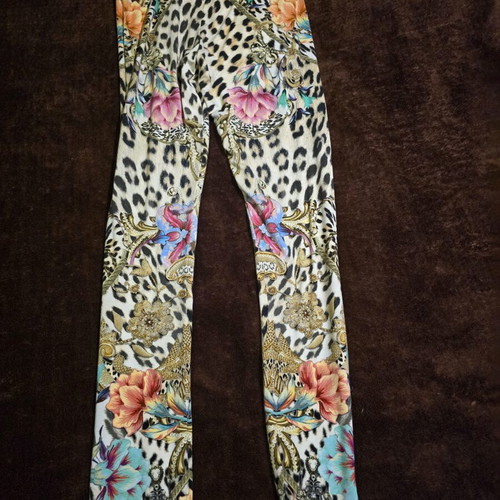Camilla Leggings like new, size XS