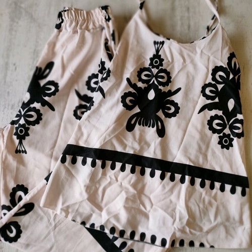 Italian summer set new, black and white