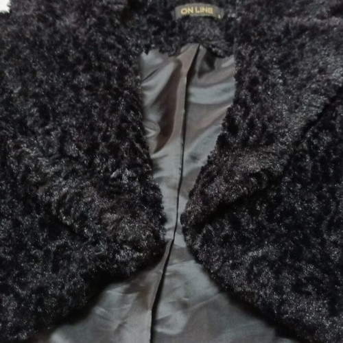 Short black faux fur bolero jacket new On Line