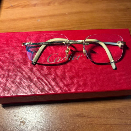 Cartier 18k eyewear like new, gold unisex glasses