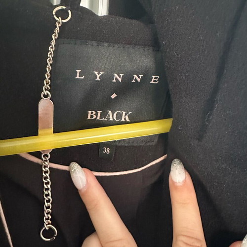 Lynne coat used, black, size M