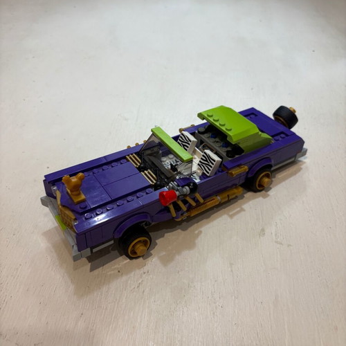 Lego The Joker Notorious Lowrider set 70906