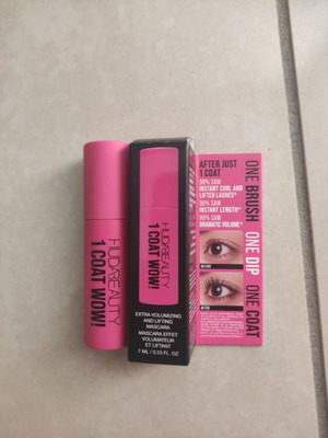 Huda Beauty 1 Coat Wow! Mascara, travel size 7ml