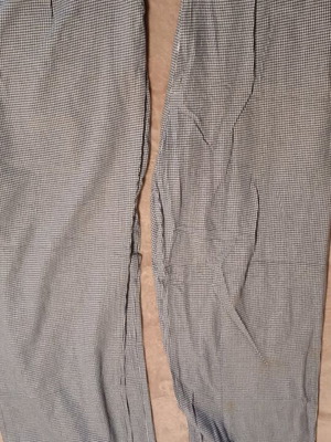 Σετ ρούχα ζαχαροπλαστικής σαν καινούργιο με γκρι ελαστικά παντελόνια