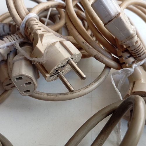 Power cables grey like new, set of 7 pieces 0.25-3 m