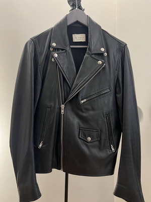 Sandro leather jacket like new, size small, black