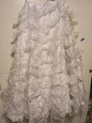 Wedding skirt with horizontal organza ribbon rows like new