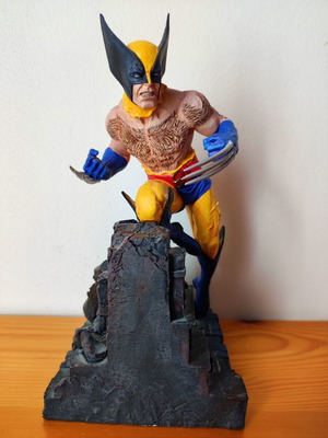 Wolverine Diamond Select Full Size Statue 1310/3000 Marvel 2006 new