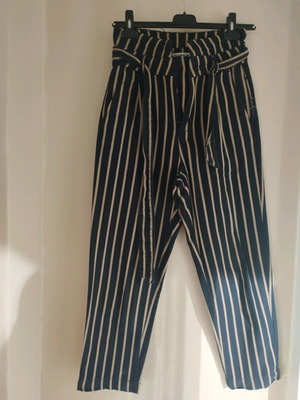 Stradivarius high-waisted striped pants size 36