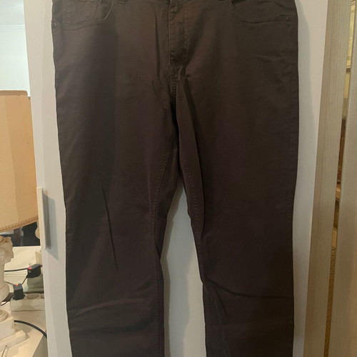 Berto Lucci brown pants new, size 33