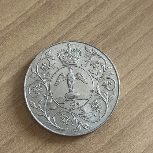 Commemorative 25 New Pence Crown 1977 Silver Jubilee coin like new