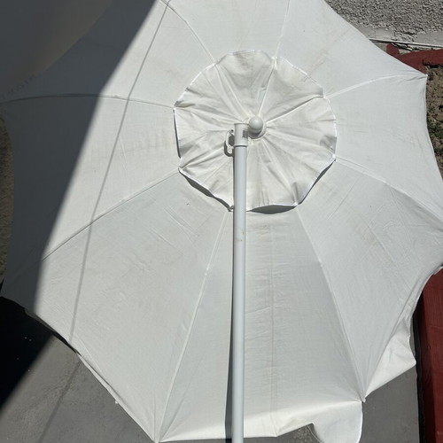 Beach umbrella new condition