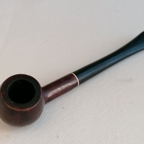 Vintage Bruyere Garantie collectible smoking pipe used