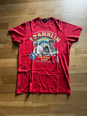 Franklin & Marshall red T-shirt size L like new