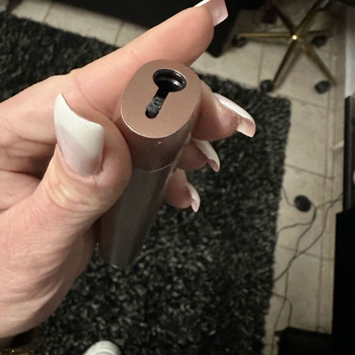 Solid IQOS device used with wear