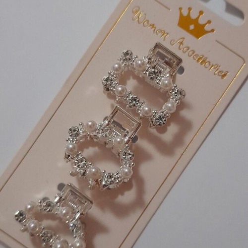 Hair accessory set of 3 metal mini clips with pearls and rhinestones