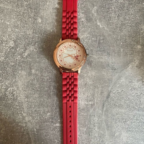 Ferendi wristwatch women's used, red, battery replacement needed