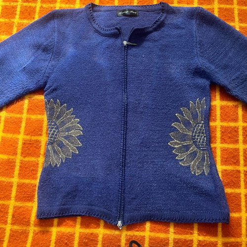 Zaketa with zipper like new, blue jean color, size M
